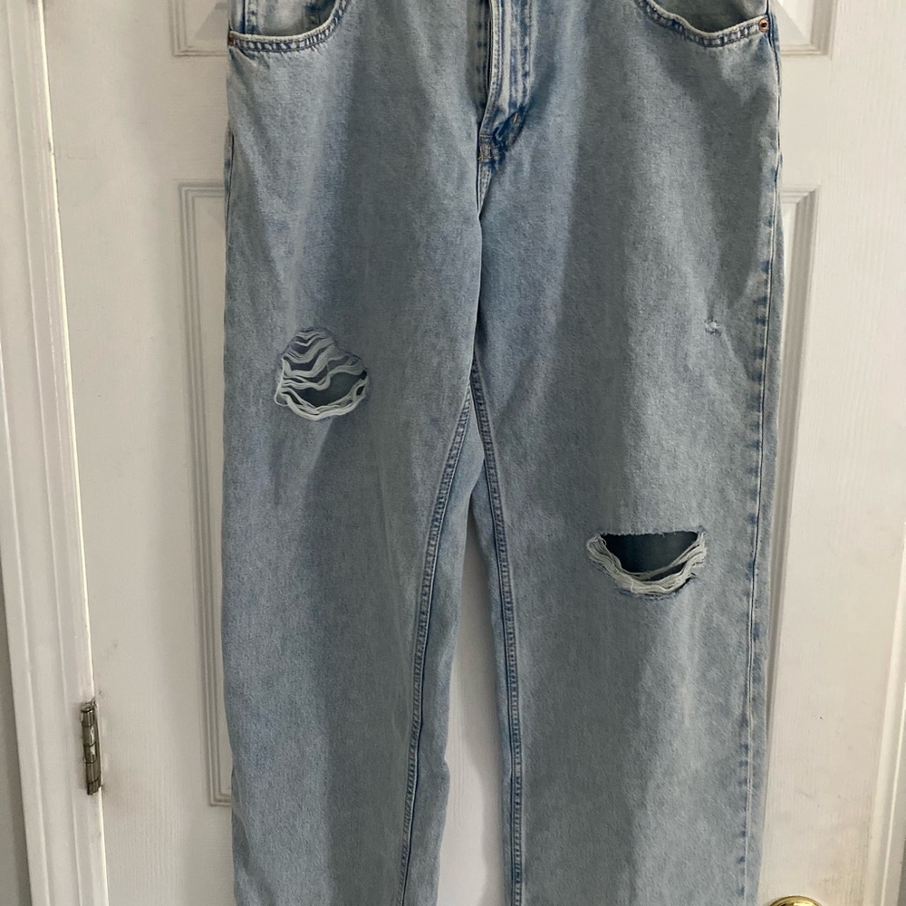 Women’s Low Rise Light Blue Distressed Jeans